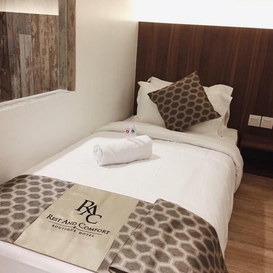 Rest And Comfort Boutique Hotel Куала-Тренгану Екстер'єр фото
