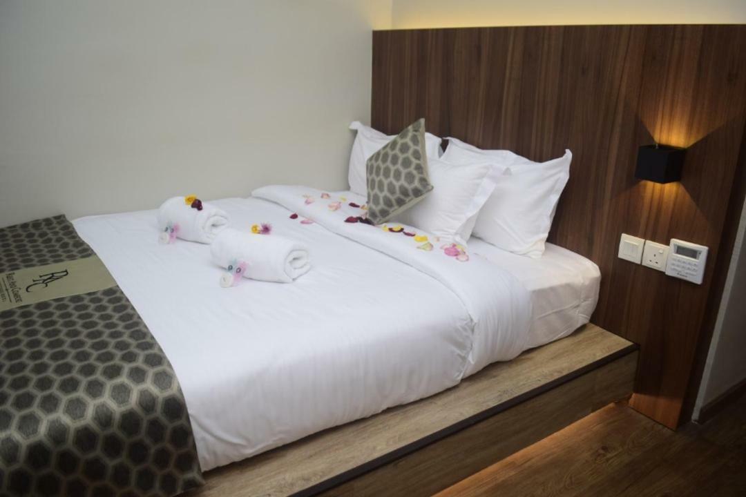 Rest And Comfort Boutique Hotel Куала-Тренгану Екстер'єр фото