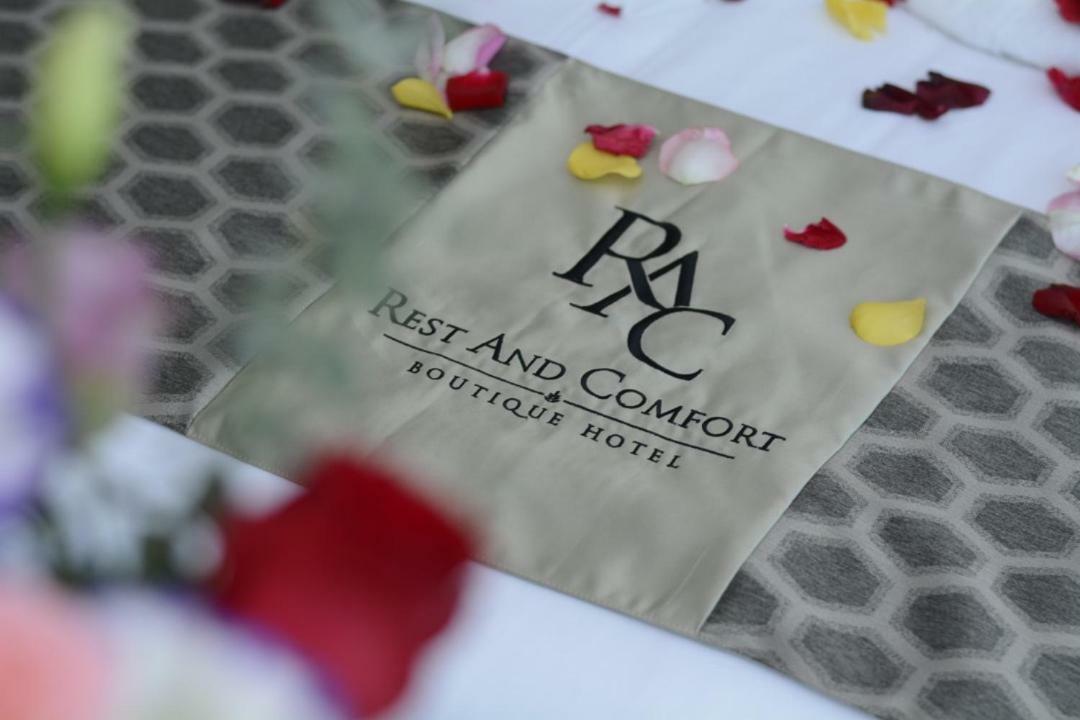 Rest And Comfort Boutique Hotel Куала-Тренгану Екстер'єр фото